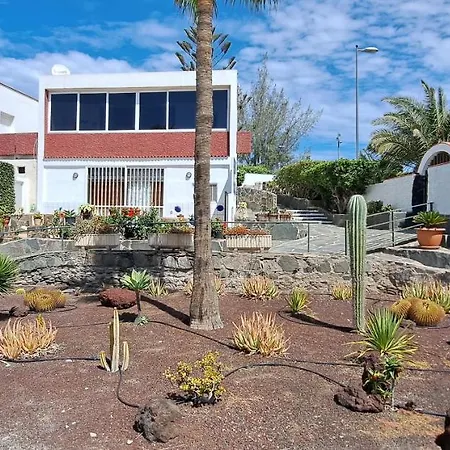 Flatguest Vistamar Holiday home
