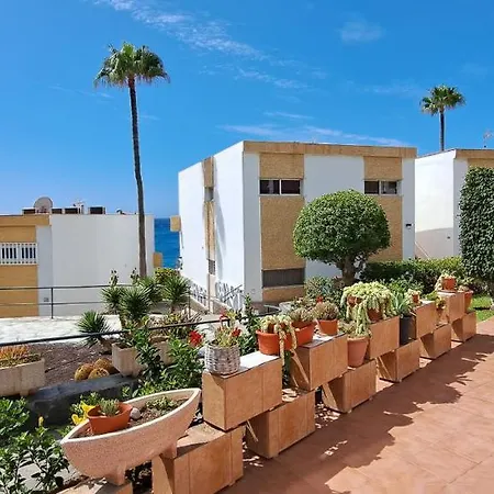 Flatguest Vistamar Holiday home *